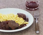 Reh mit Schokosauce