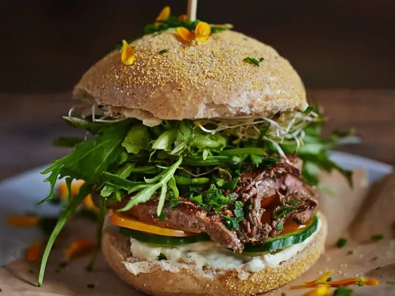 Steak-Burger