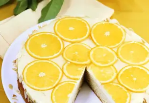 Orangen-Frischkäsetorte