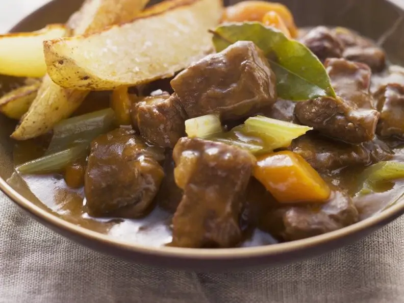 Rinderragout aus dem Dampfkochtopf