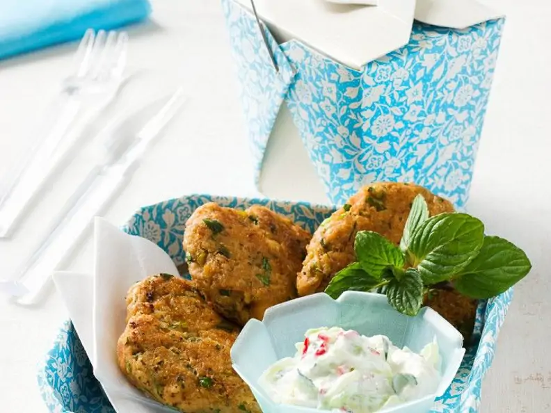 Kichererbsenbratlinge mit Dip