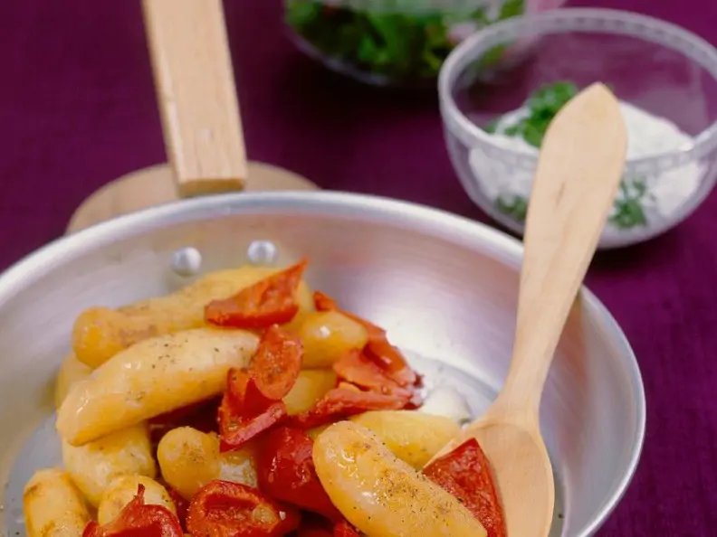 Bamberger Hörnchen mit Paprikaschoten