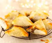 Teigtaschen mit Champignonfüllung
