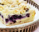Blaubeer-Quarkkuchen mit Streusel