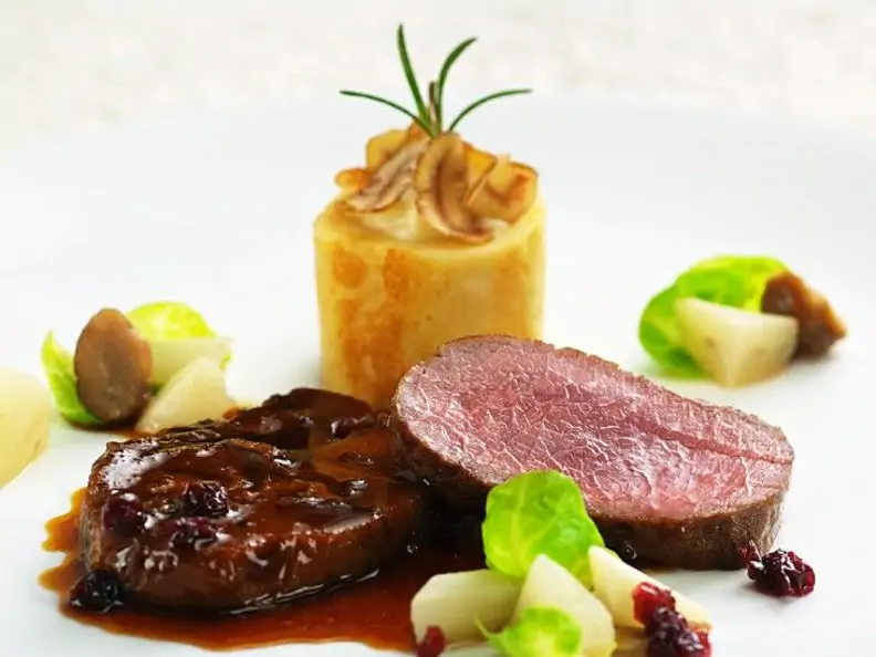 Zweierlei vom Hirsch