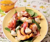 Spinatsalat mit Schinken