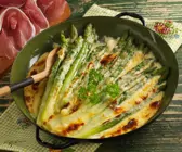 Überbackener grüner Spargel mit Mascarpone