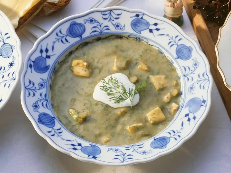 Hühnersuppe mit Kartoffeln