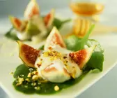 Feigenschnitten mit Joghurt und Honig