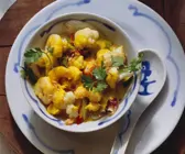 Blumenkohl-Curry mit Krabben