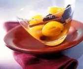 Eingelegte Früchte