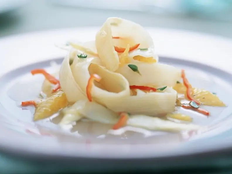 Spargelstreifen in Orangensauce