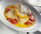 Zander mit Safran und Tomaten
