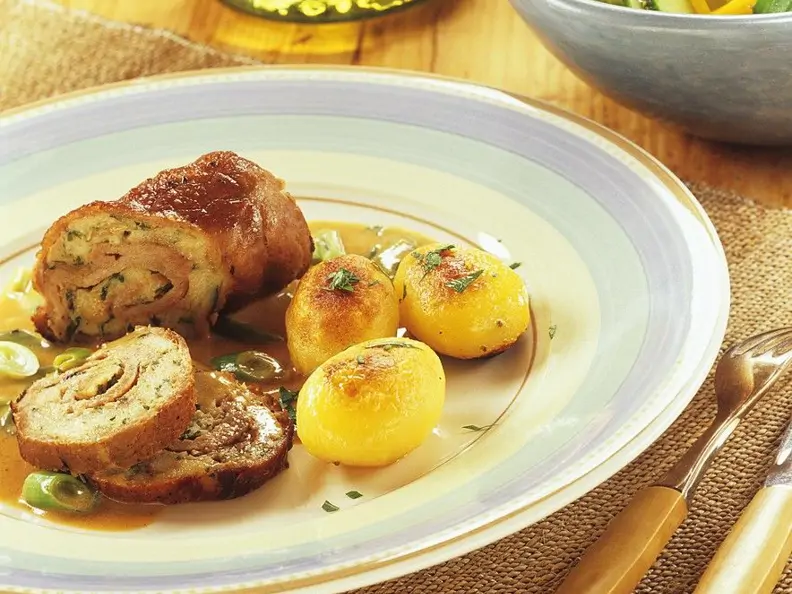 Kalbsrouladen mit Kartoffeln