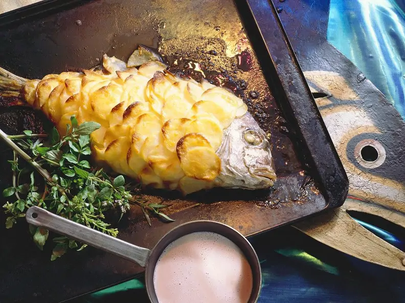 Dorade im Kartoffelmantel gebacken