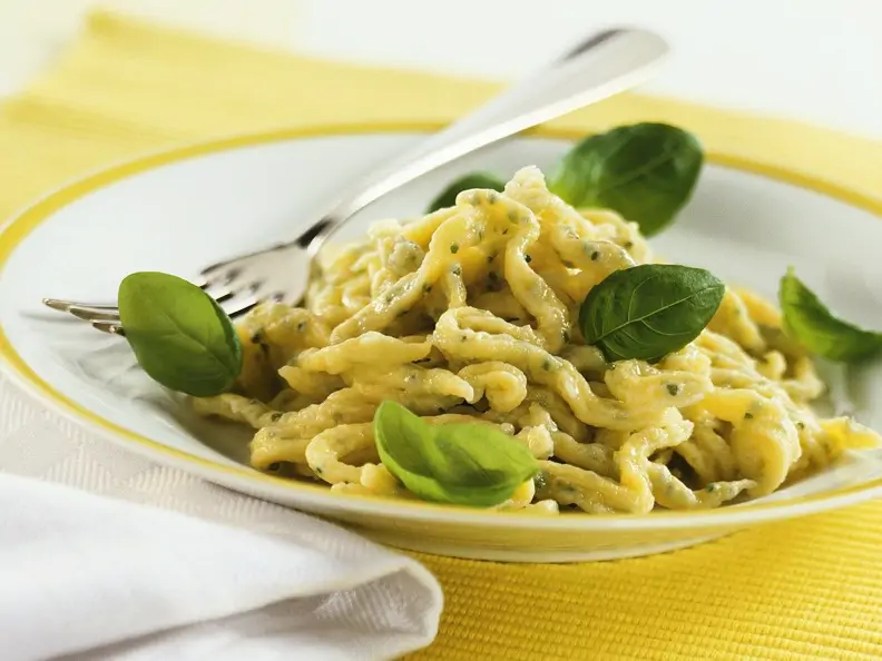 Kräuter-Spätzle