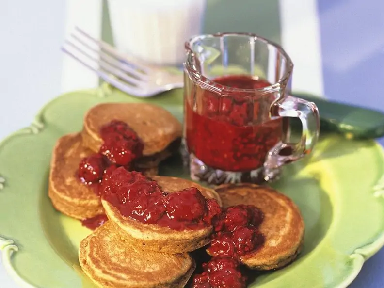 Blinis mit Himbeeren