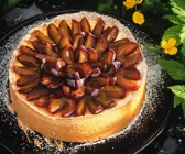 Käsekuchen mit Zwetschgen