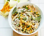 Reispfanne mit Hähnchenbrust, Zucchini und Salbei