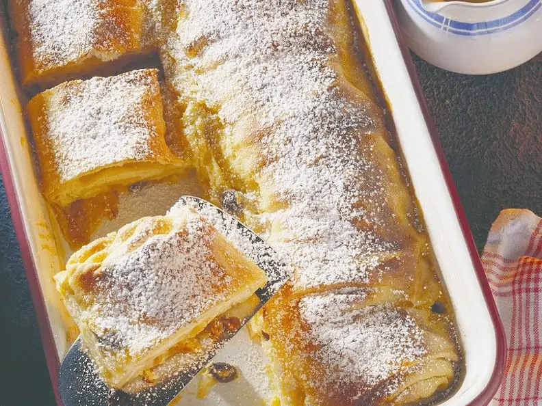 Quarkstrudel