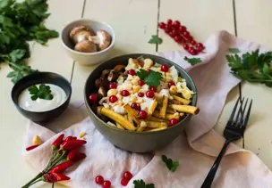Keto-Bowl mit Pilzen und Chinakohl