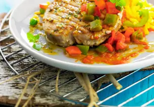 Thunfisch vom Grill mit Paprika