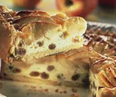 Käse-Apfelkuchen mit Rosinen