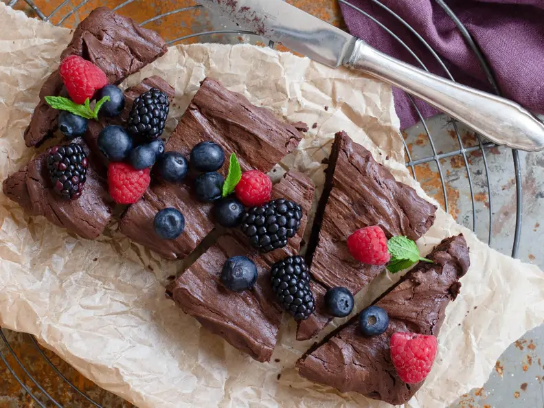 Tarte au Chocolat mit Beeren