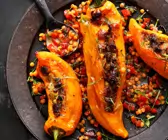 Gefüllte Spitzpaprika vegetarisch