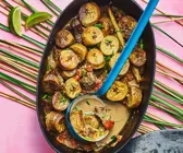 Geschmortes Beef Kovu mit Kochbananen