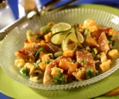 Räucherfischsalat mit Melonensauce