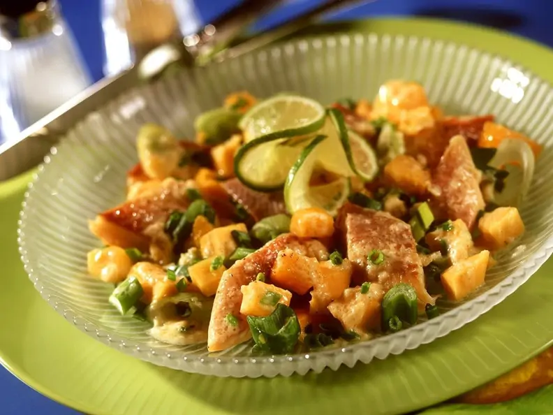 Räucherfischsalat mit Melonensauce