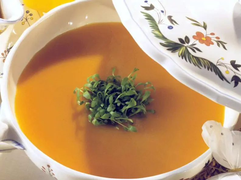 Möhrensuppe mit Orange