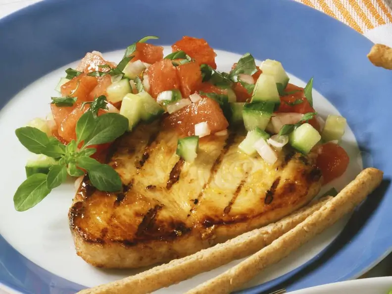 Schwertfisch mit Melonensalsa