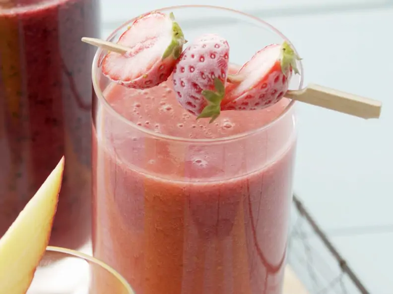Erdbeer-Mango-Smoothie