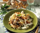 Pilznudeln mit Zitronensauce