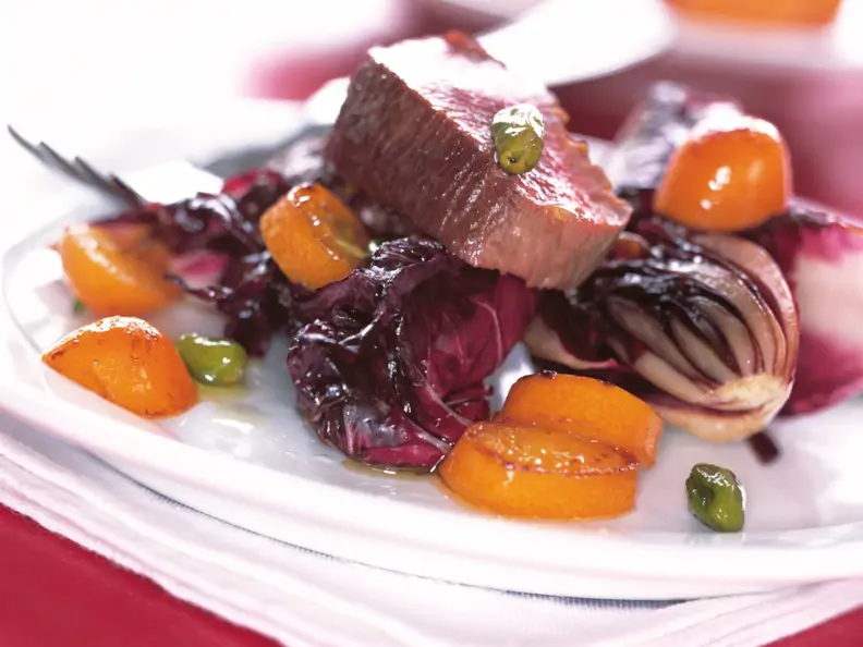 Rinderfilet mit Radicchio und Kumquats