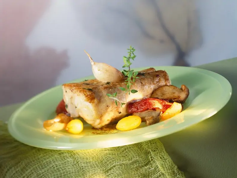 Seeteufel mit getrockneten Tomaten