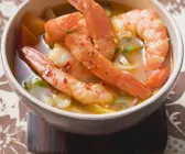 Thai-Suppe mit Garnelen