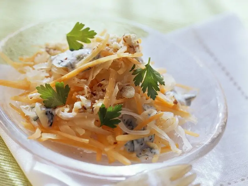 Möhren-Sauerkrautsalat