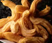 Halbmonde (Fettgebackenes)
