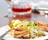 Linsen-Spitzkohl-Gemüse mit Orange zu Entenbrust