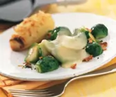 Rosenkohl-Raclette mit Ofenkartoffeln