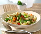 Penne mit grünem Spargel