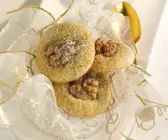 Walnuss-Mürbeplätzchen