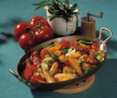 Kartoffel-Porree-Pfanne mit Tomaten