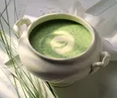 Kräutercremesuppe mit Spinat