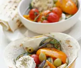 Weizentortilla mit Grillgemüse und Ziegenkäse