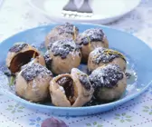 Zwetschgenknödel mit Mohn-Butter-Soße