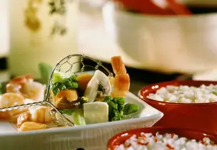 Asiatisches Fischfondue